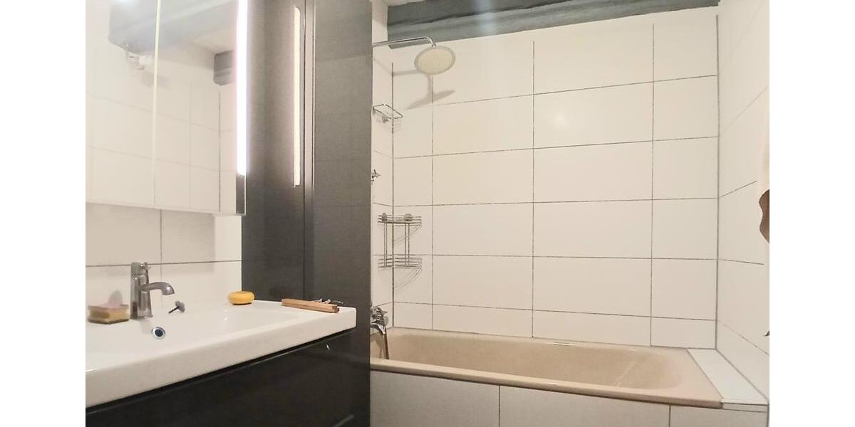 Etagenwohnung Weinstadt - 3.5 Zimmer, 100 m&sup2;, 1.200&euro; | Angebot:24780126