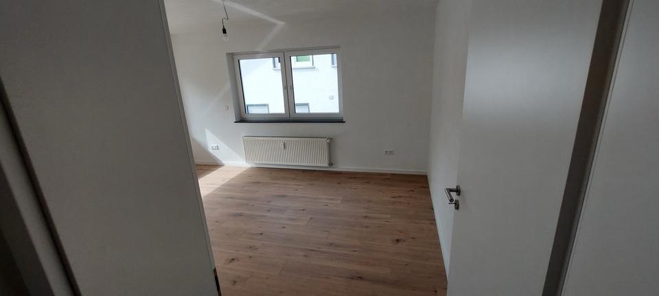 Etagenwohnung Wiesensteig - 3 Zimmer, 80 m&sup2;, 890&euro; | Angebot:25858012