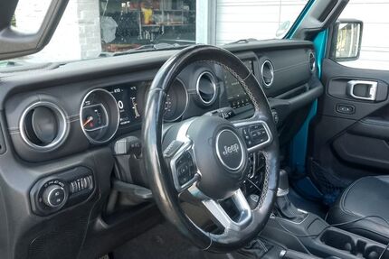 Jeep Wrangler 151.400 km 33.500 &euro; Geislingen an der Steige 73312