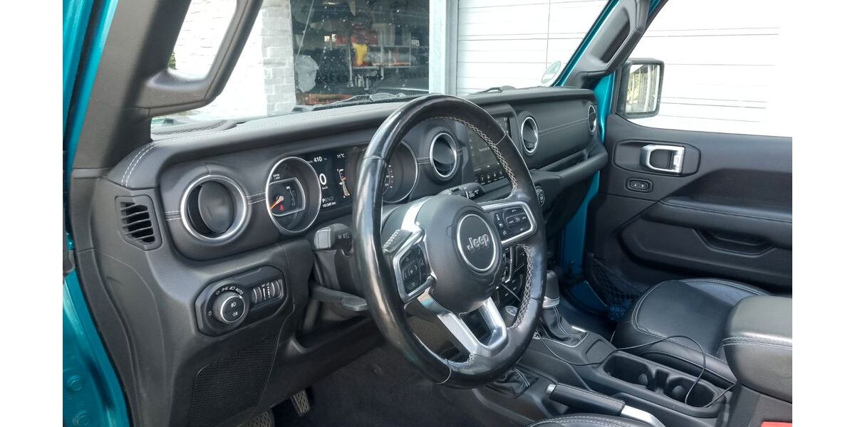 Jeep Wrangler 151.400 km 33.500 &euro; Geislingen an der Steige 73312