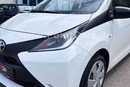 Toyota Aygo (X) 52.000 km 7.990 &euro; Essingen 73457