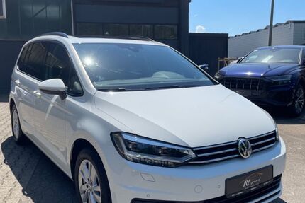 VW Touran 143.437 km 15.299 &euro; Salach 73084