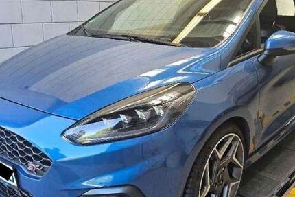 Ford Fiesta 41.700 km 18.630 &euro; Göppingen 73037