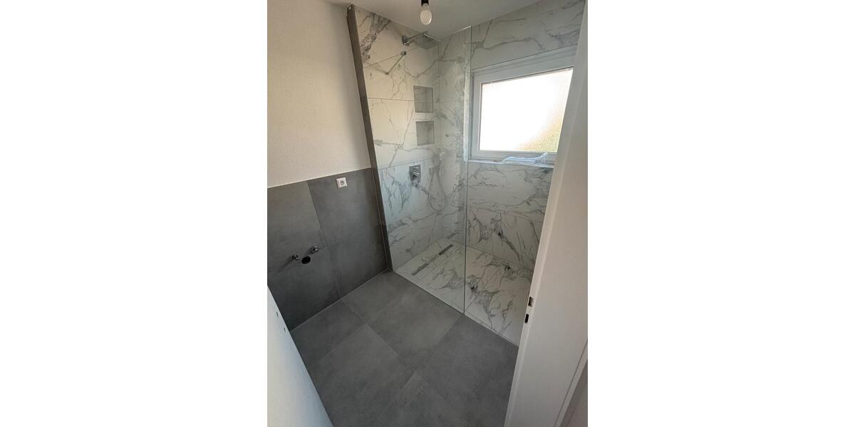 Etagenwohnung Wäschenbeuren - 4 Zimmer, 90 m&sup2;, 990&euro; | Angebot:25332661