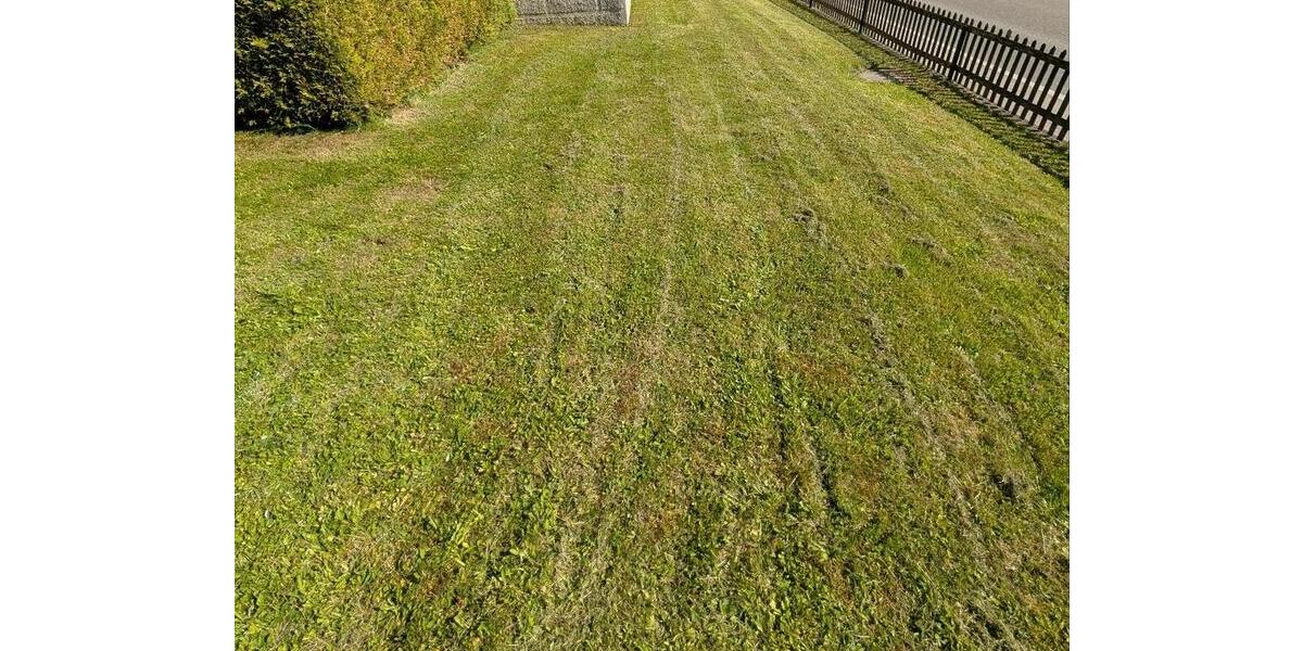 Etagenwohnung Lenningen - 7 Zimmer, 147 m&sup2;, 1.499&euro; | Angebot:26581342