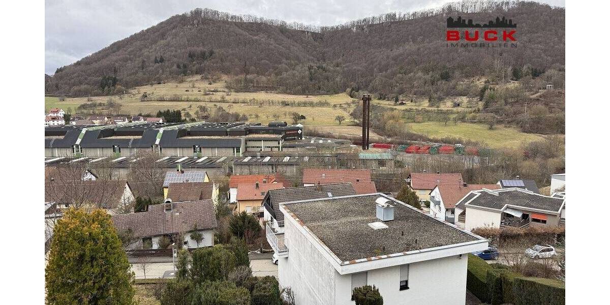 Etagenwohnung Bad Überkingen - 4 Zimmer, 108 m&sup2;, 219.000&euro; | Angebot:26080807