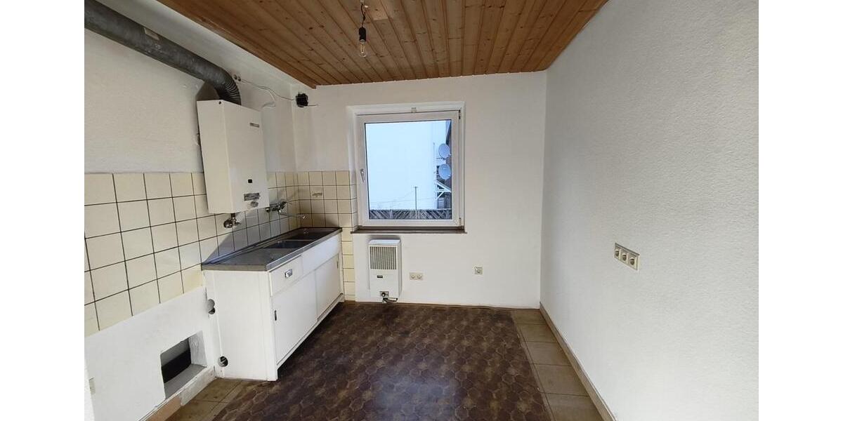Erdgeschoßwohnung Geislingen an der Steige - 4 Zimmer, 97 m&sup2;, 209.000&euro; | Angebot:24788393