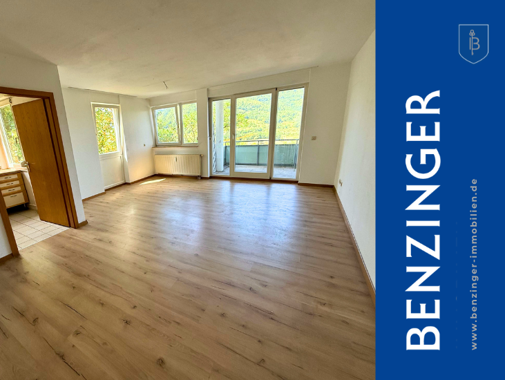 Etagenwohnung Bad Urach - 3 Zimmer, 83 m&sup2;, 850&euro; | Angebot:26059822