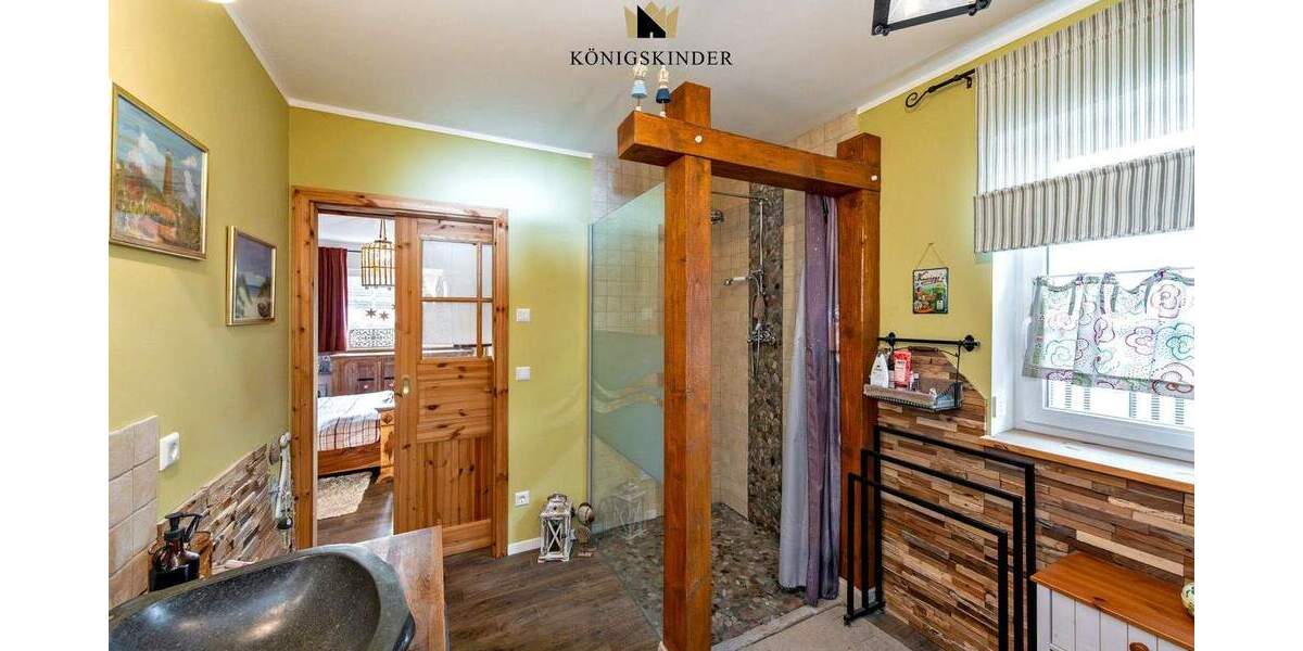 Einfamilienhaus Eislingen/Fils Eislingen - 4 Zimmer, 124 m&sup2;, 649.000&euro; | Angebot:25772423