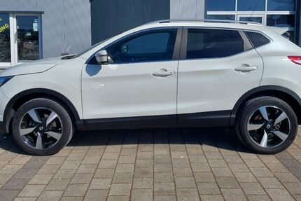 Nissan Qashqai 82.500 km 13.900 &euro; Ebersbach 73061