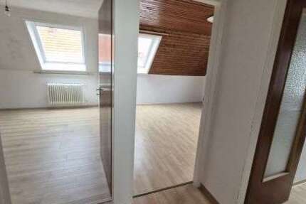 Wohnung Esslingen am Neckar Brühl - 2 Zimmer, 38 m&sup2;, 159.000&euro; | Angebot:27331052
