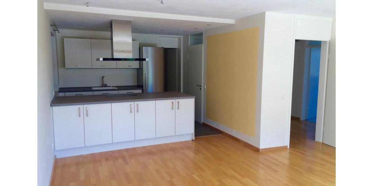 Erdgeschoßwohnung Esslingen am Neckar Brühl - 3 Zimmer, 103 m&sup2;, 1.200&euro; | Angebot:25638393