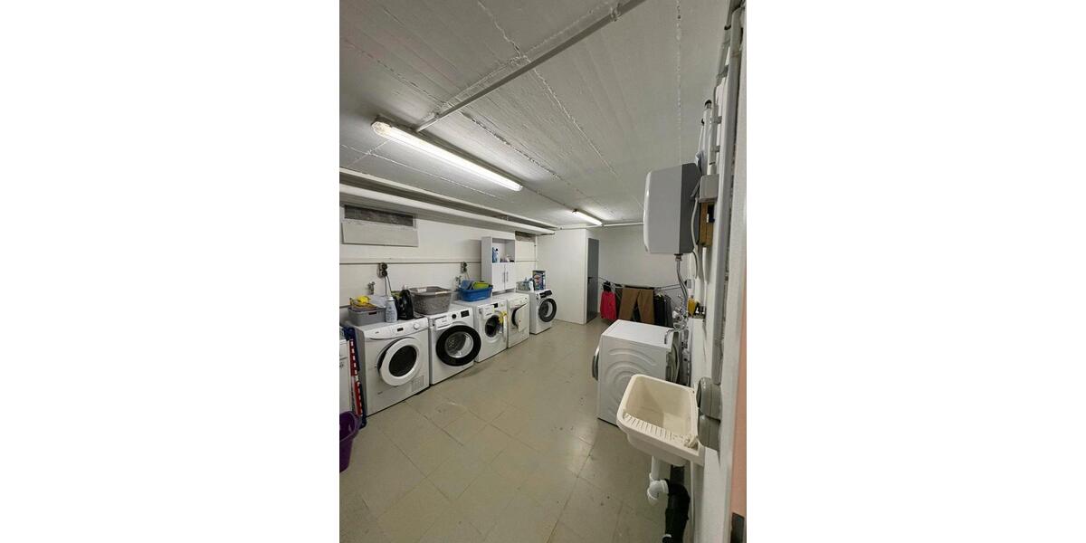 Erdgeschoßwohnung Göppingen Bruckwasen - 5 Zimmer, 140 m&sup2;, 360.000&euro; | Angebot:27259327