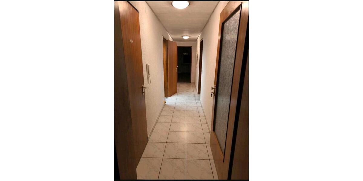 Dachgeschoßwohnung Göppingen Bruckwasen - 3 Zimmer, 75 m&sup2;, 925&euro; | Angebot:25022176