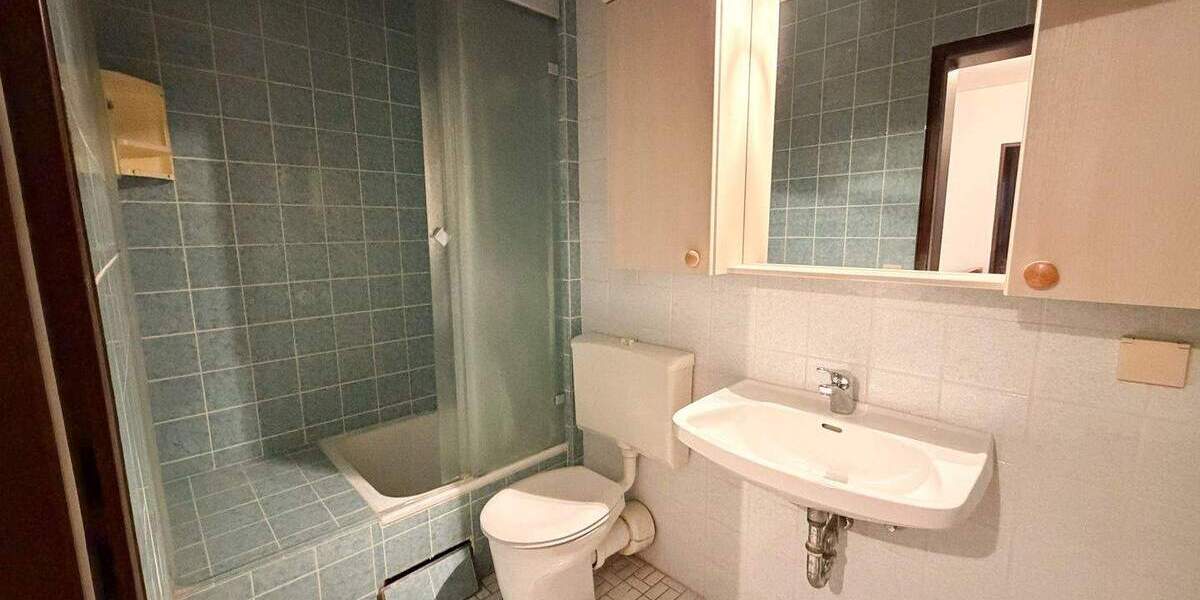 Reihenmittelhaus Plochingen - 4 Zimmer, 105 m&sup2;, 420.000&euro; | Angebot:25687305