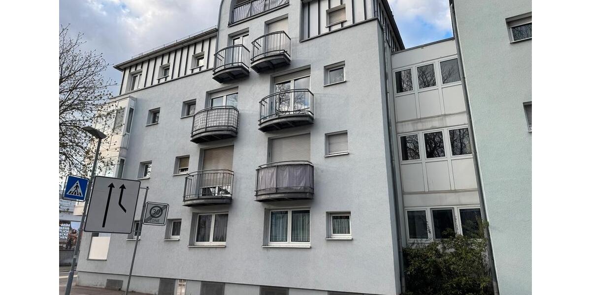 Etagenwohnung Göppingen - 3 Zimmer, 70 m&sup2;, 1.200&euro; | Angebot:25964375