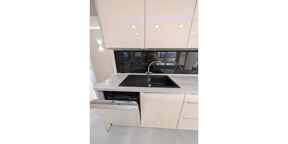 Terrassenwohnung Geislingen an der Steige - 3 Zimmer, 160 m&sup2;, 1.600&euro; | Angebot:24862987