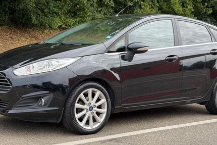 Ford Fiesta 63.000 km 6.900 &euro; Fellbach 70736