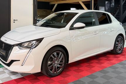 Peugeot 208 57.000 km 11.290 &euro; Korb 71404