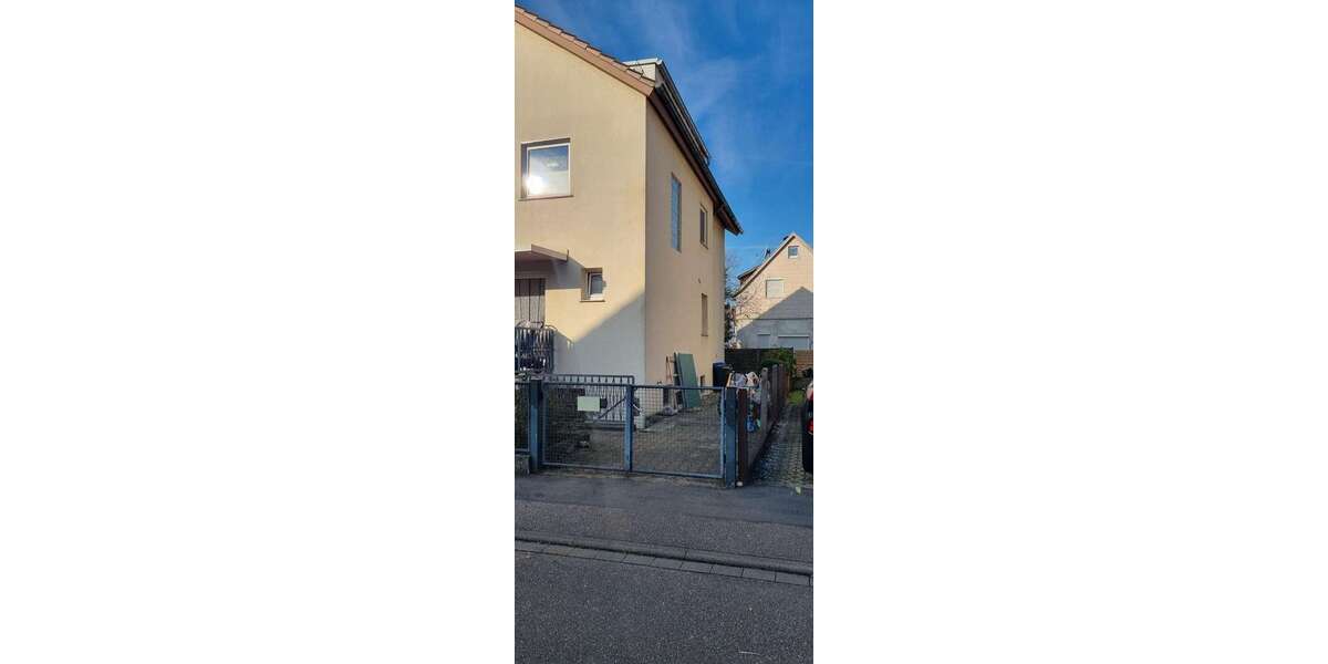 Etagenwohnung Reichenbach - 5 Zimmer, 125 m&sup2;, 1.500&euro; | Angebot:25774285