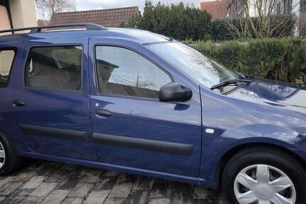 Dacia Logan 171.000 km 2.499 &euro; Oberboihingen 72644