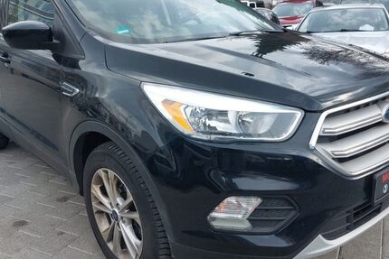 Ford Escape 188.561 km 7.499 &euro; Fellbach 70736