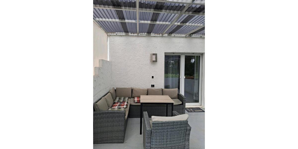 Erdgeschoßwohnung Göppingen - 4 Zimmer, 90 m&sup2;, 440.000&euro; | Angebot:27118155