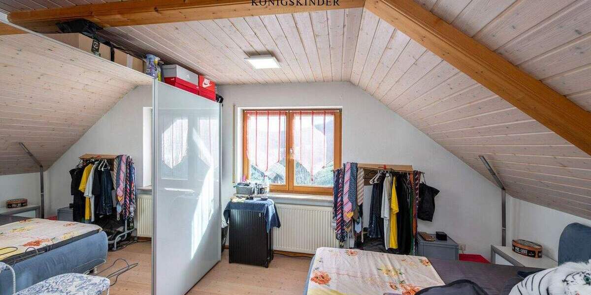 Einfamilienhaus Gruibingen - 8 Zimmer, 223 m&sup2;, 579.000&euro; | Angebot:25680029