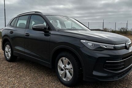 VW Tiguan 13.000 km 34.099 &euro; Gruibingen 73344