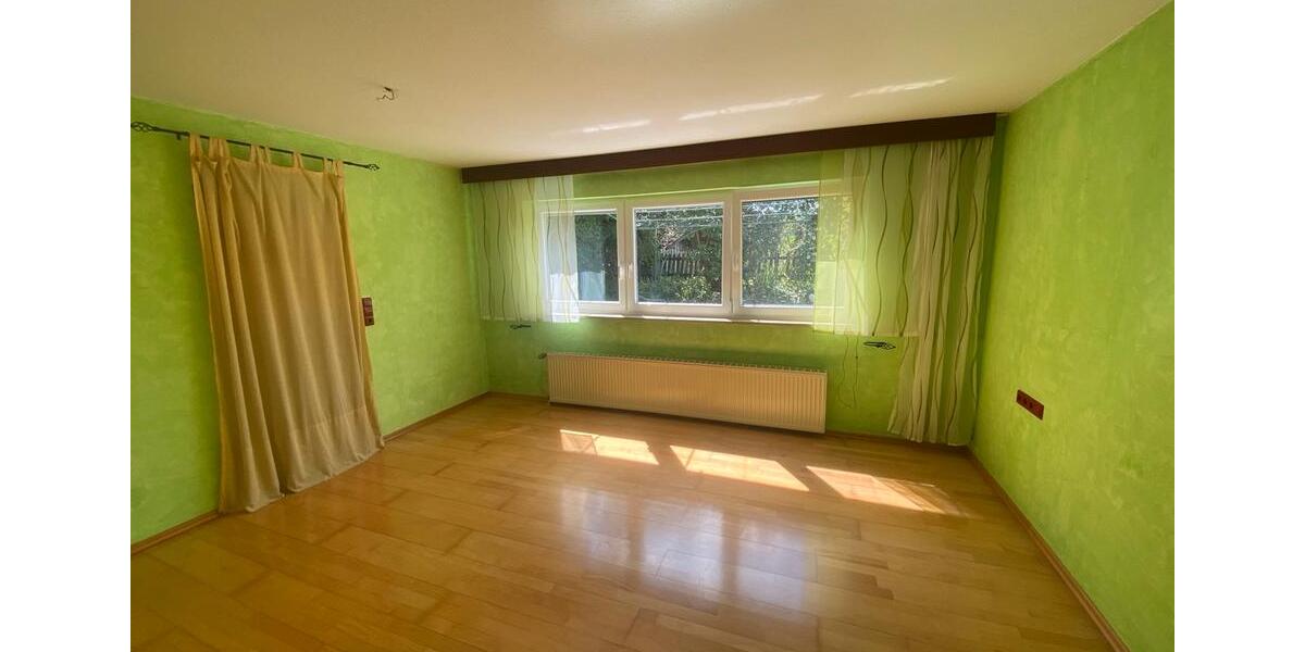 Doppelhaushälfte Weissach im Tal - 5 Zimmer, 140 m&sup2;, 419.000&euro; | Angebot:24728569