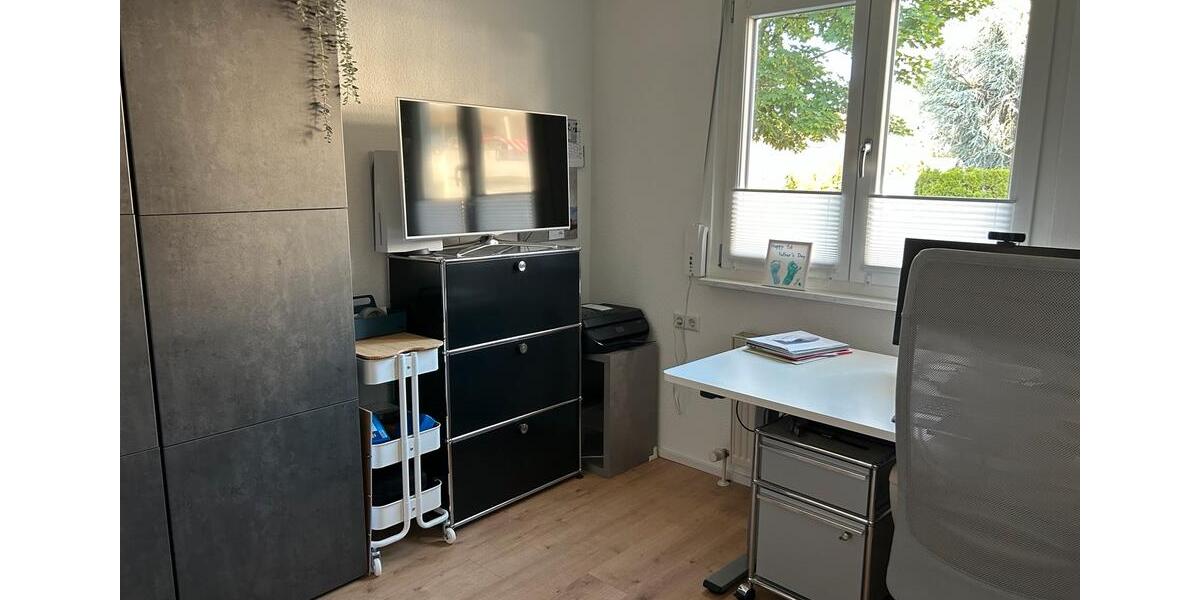 Erdgeschoßwohnung Uhingen - 4 Zimmer, 90 m&sup2;, 395.000&euro; | Angebot:27024138