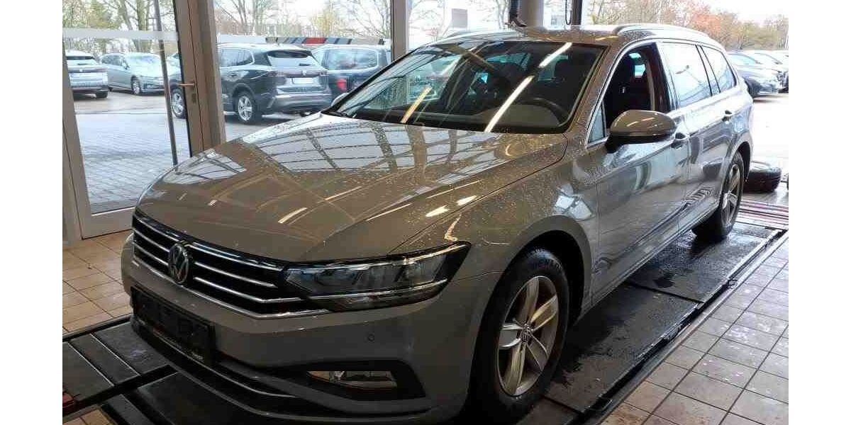 VW Passat Variant 65.190 km 22.900 &euro; Weinstadt 71384