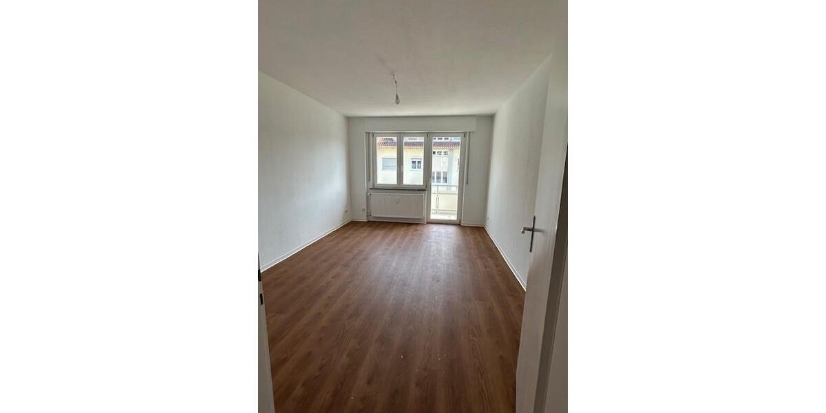 Etagenwohnung Esslingen am Neckar Brühl - 3 Zimmer, 60 m&sup2;, 729&euro; | Angebot:26635630