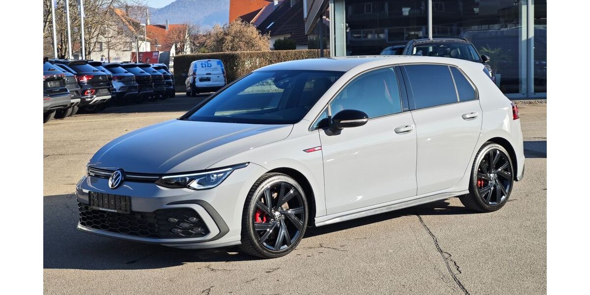 VW Golf 29.600 km 28.700 &euro; Dettingen/Erms 72581