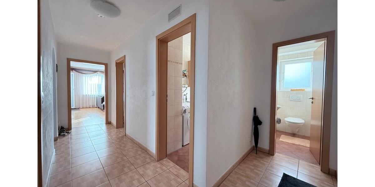 Erdgeschoßwohnung Göppingen - 4 Zimmer, 89 m&sup2;, 315.000&euro; | Angebot:25440430