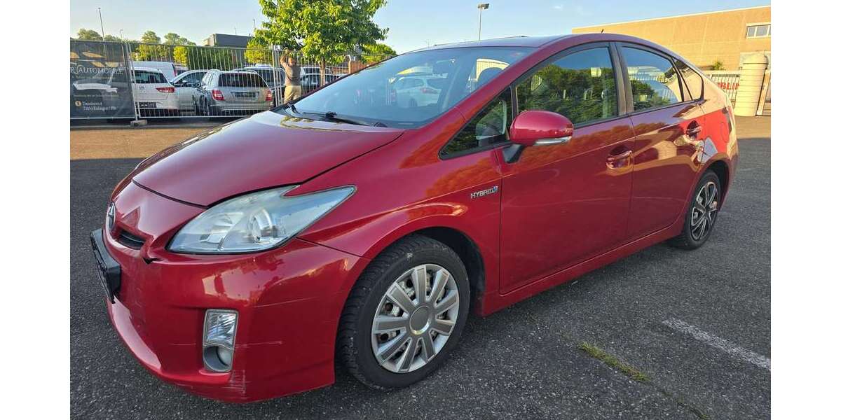 Toyota Prius 199.783 km 5.499 &euro; Eislingen /Fils 73054