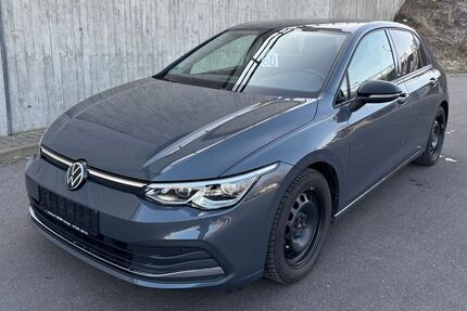 VW Golf 136.000 km 17.300 &euro; Essingen­­­ 73457