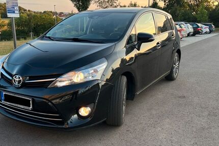 Toyota Verso 141.000 km 15.000 &euro; Göppingen 73035