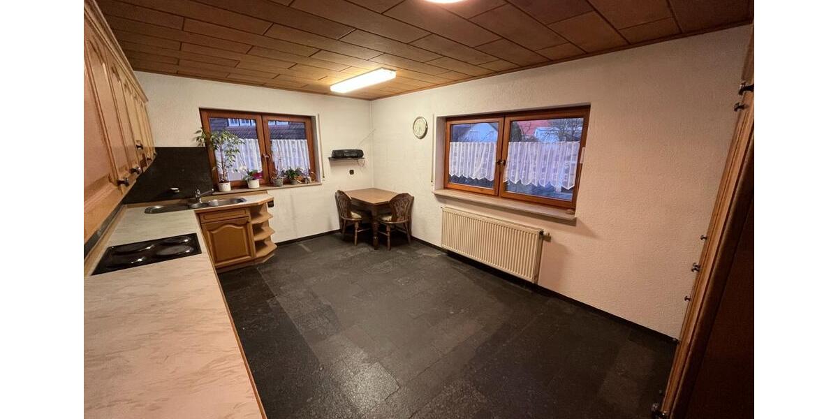 Einfamilienhaus Bad Ditzenbach - 4 Zimmer, 100 m&sup2;, 1.000&euro; | Angebot:24705442