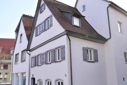 Haus Schwäbisch Gmünd - 5 Zimmer, 130 m&sup2;, 1.350&euro; | Angebot:26477097