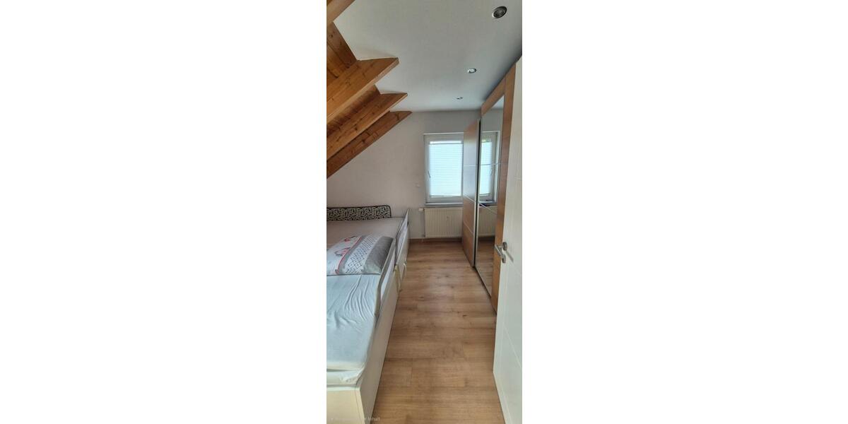 Reihenhaus Uhingen - 6 Zimmer, 113 m&sup2;, 450.000&euro; | Angebot:27050160