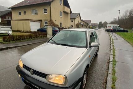 VW Golf 116.000 km 1.500 &euro; Kuchen 73329