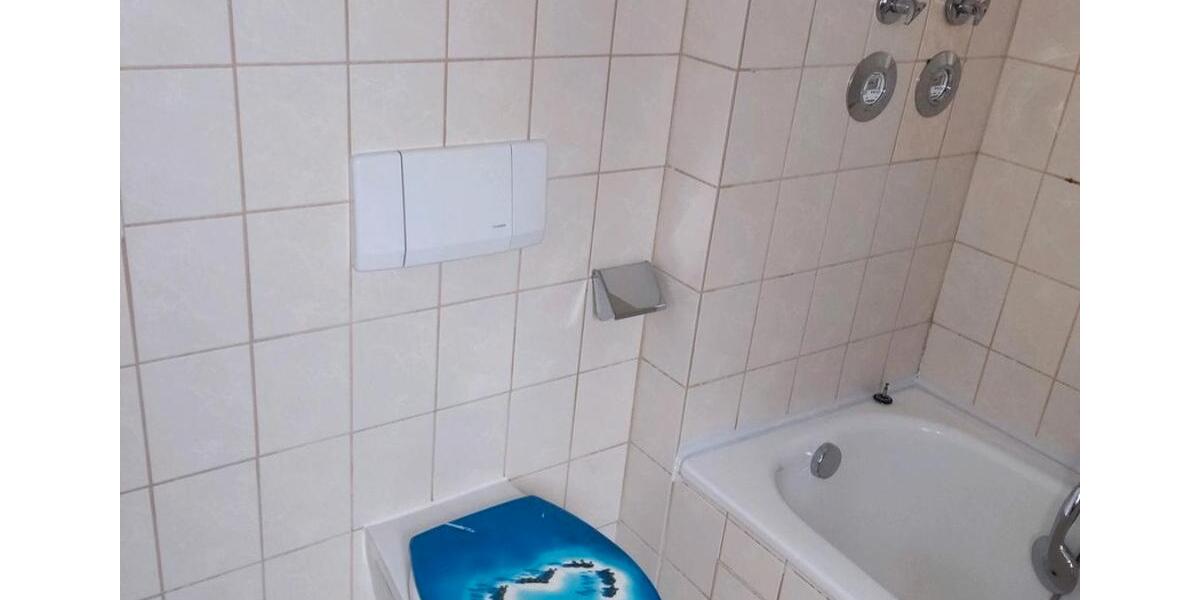 Dachgeschoßwohnung Amstetten - 3.5 Zimmer, 76 m&sup2;, 850&euro; | Angebot:25995948