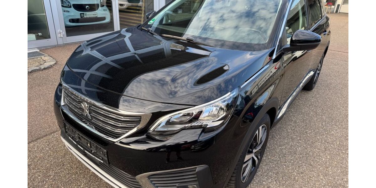Peugeot 5008 67.000 km 14.990 &euro; Uhingen 73066