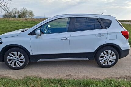 Suzuki (SX4) S-Cross 109.000 km 10.900 &euro; Leutenbach 71397