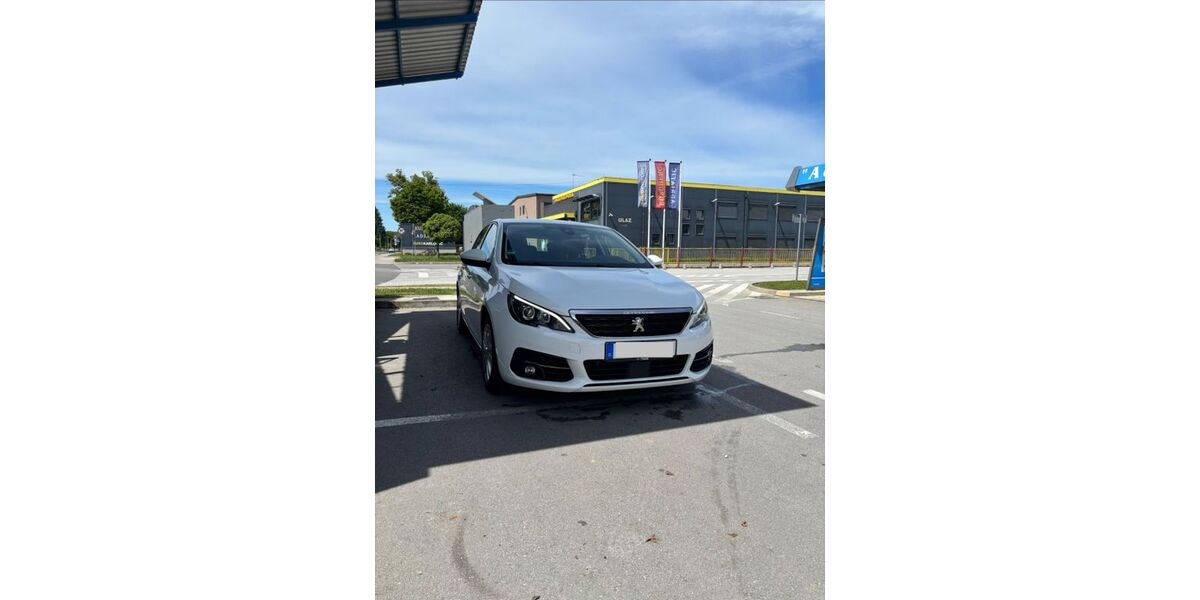 Peugeot 308 68.500 km 11.400 &euro; Denkendorf 73770