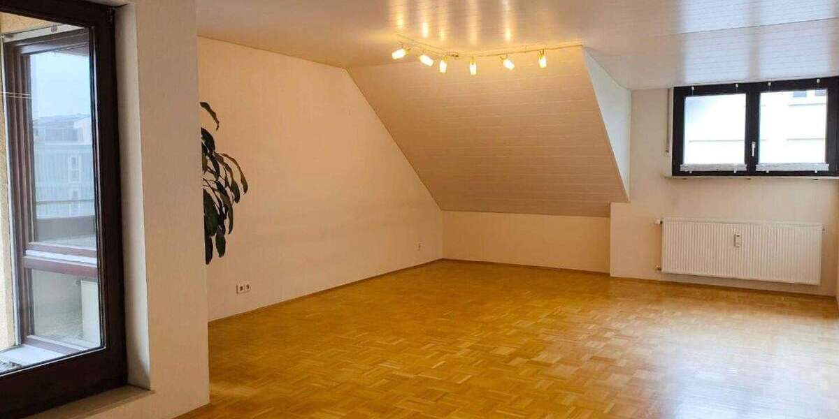 Etagenwohnung Schorndorf - 3 Zimmer, 80 m&sup2;, 260.000&euro; | Angebot:25707766