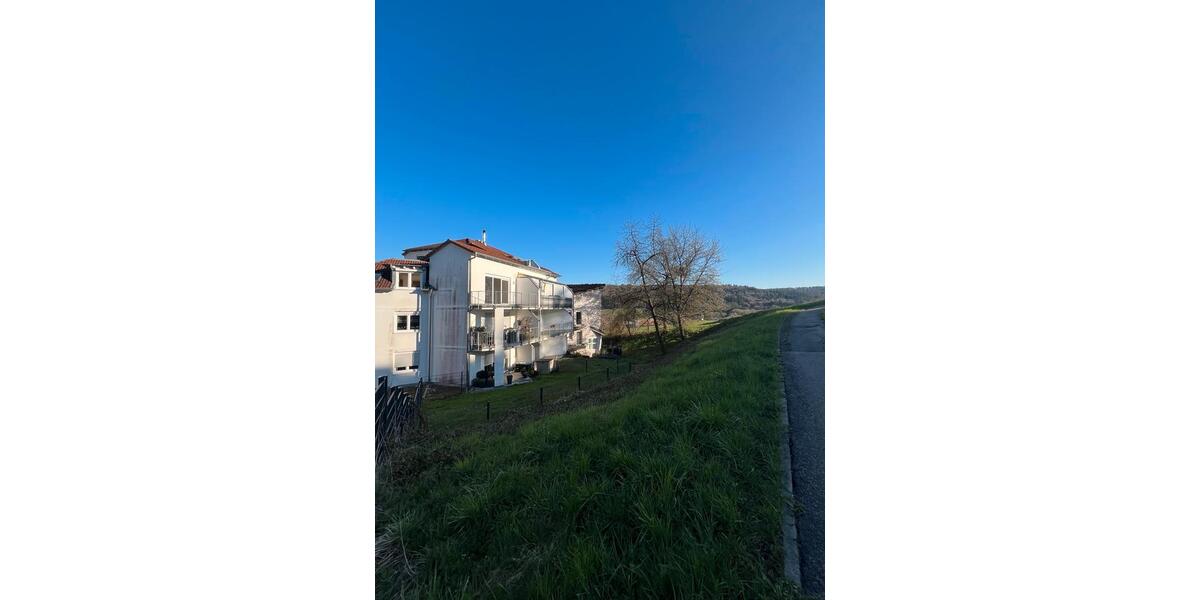 Dachgeschoßwohnung Lorch - 2 Zimmer, 60 m&sup2;, 660&euro; | Angebot:26007788