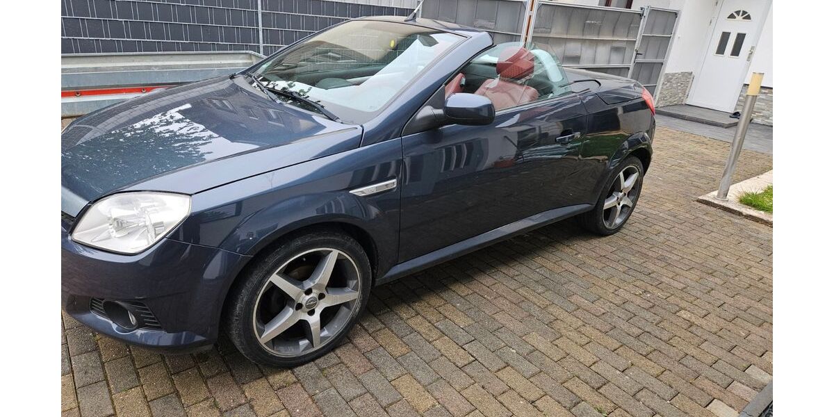 Opel Tigra 160.000 km 1.650 &euro; Bad Boll 73087
