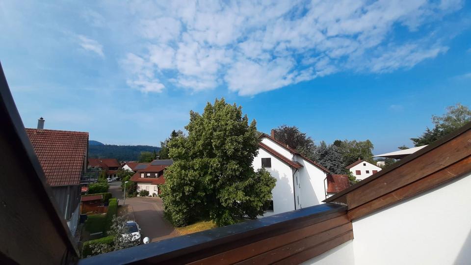 Dachgeschoßwohnung Bad Boll - 3 Zimmer, 76 m&sup2;, 299.000&euro; | Angebot:26972559